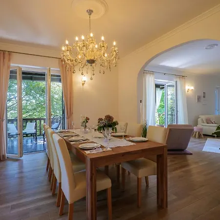 Holiday home Villa Laveno