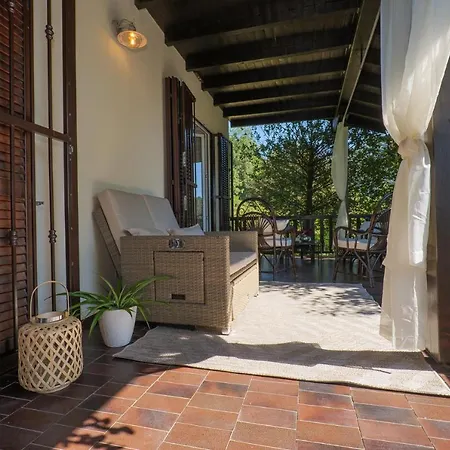 Villa Laveno Holiday home Laveno